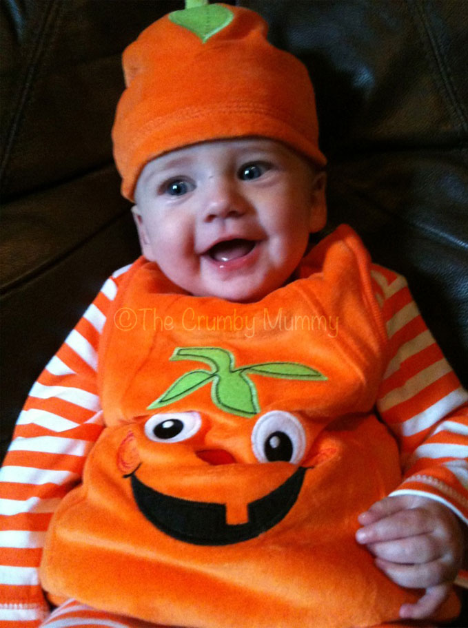 baby pumpkin costume 
